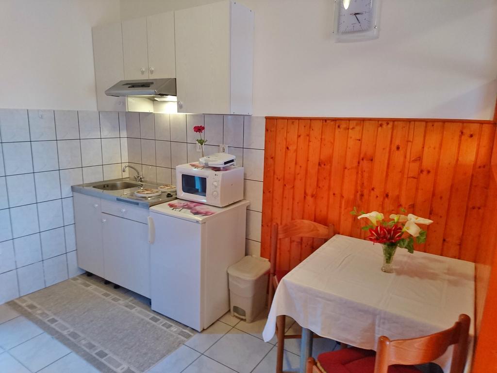 Apartments Radis Zaton  Extérieur photo